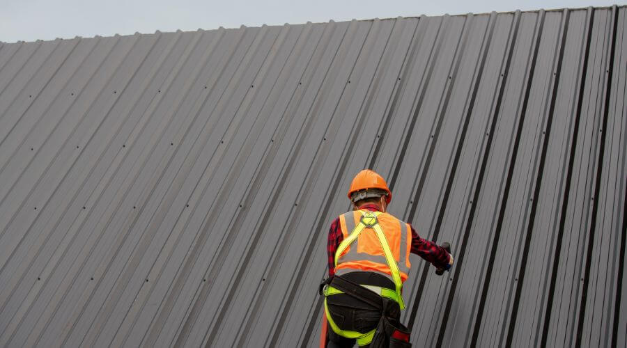 Expert Emergency Roof Repairs services in Forestdale, MA